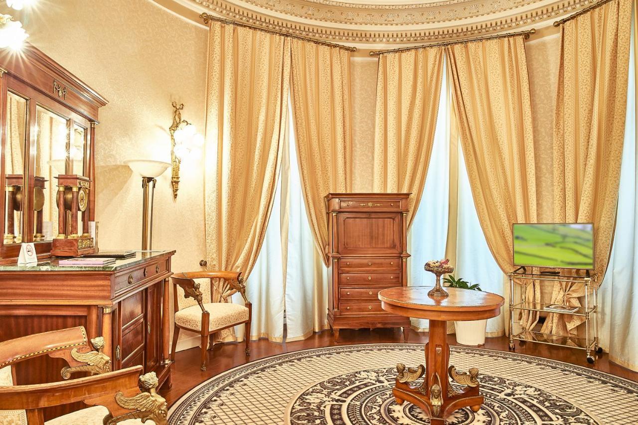 Hotel Grand Continental