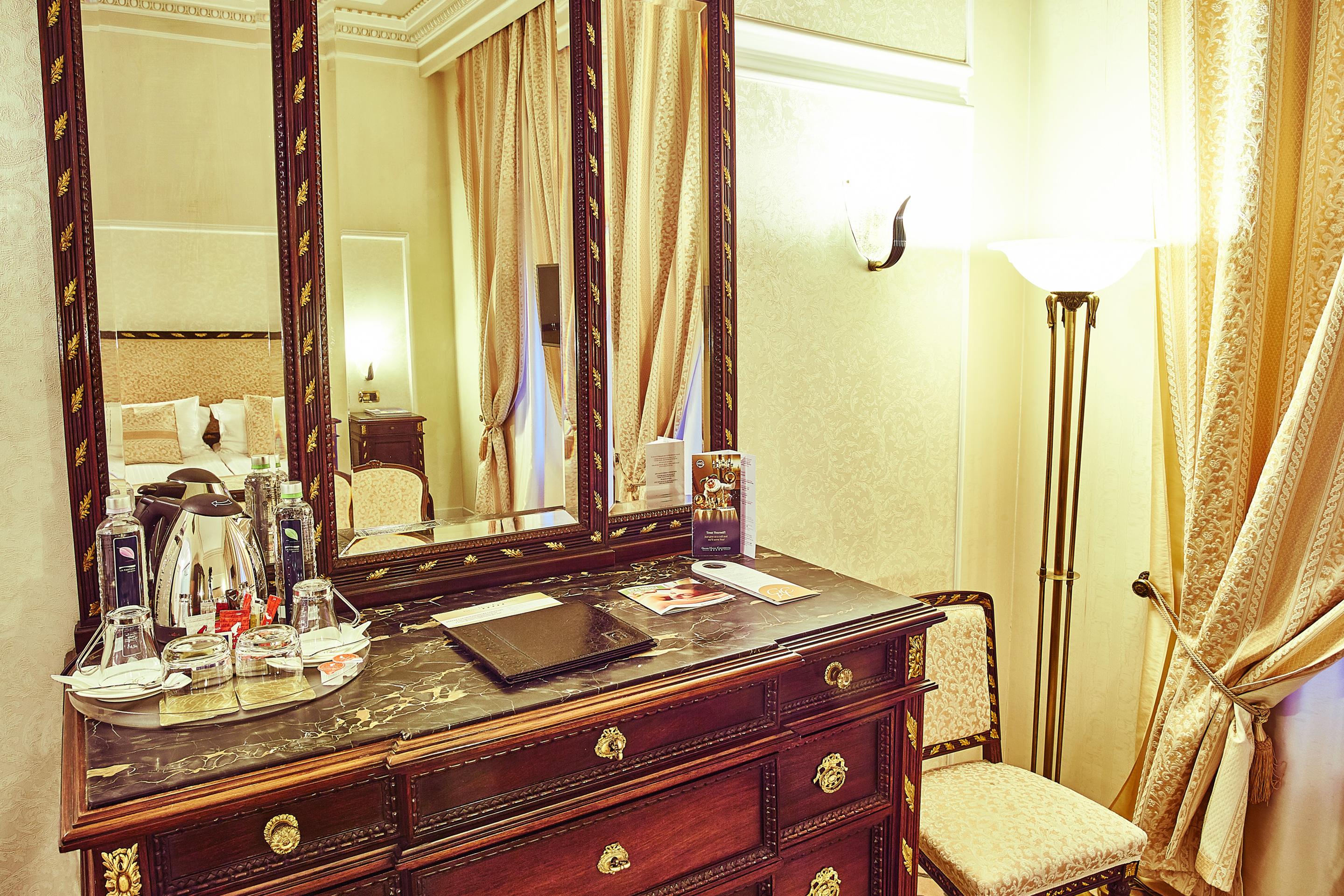 Grand Continental מלון 5*