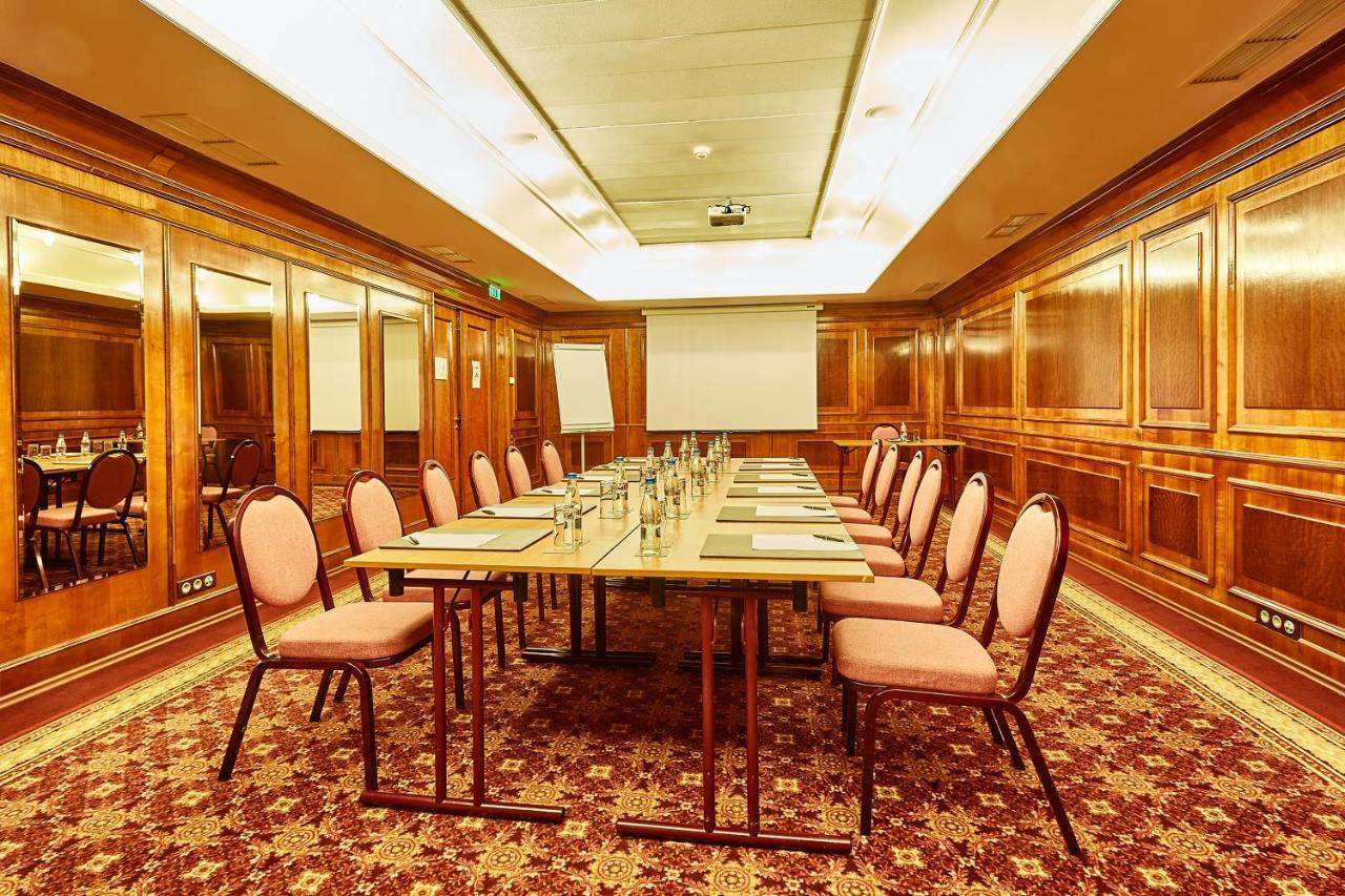 Hotel Grand Continental